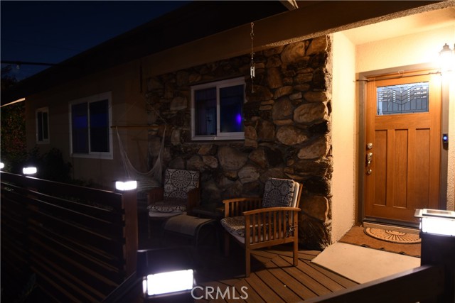 874 W 19th Street, Upland CA: https://media.crmls.org/medias/f6adca96-9e33-4d54-961d-7f96be1f1148.jpg
