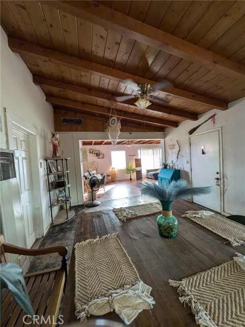 Detail Gallery Image 10 of 16 For 19876 Lodema Rd, Apple Valley,  CA 92307 - 3 Beds | 2 Baths
