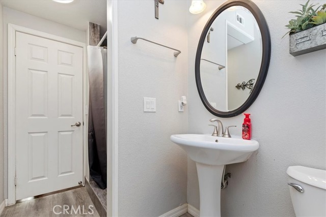 Detail Gallery Image 15 of 54 For 245 Pompano Pl, Norco,  CA 92860 - 5 Beds | 3/1 Baths