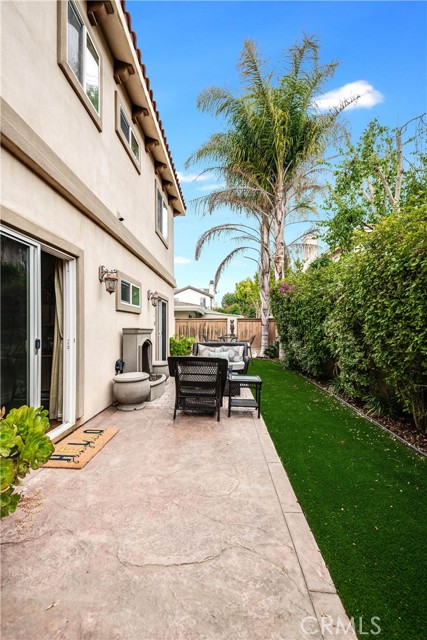 2208 Warfield Avenue, Redondo Beach, California 90278, 4 Bedrooms Bedrooms, ,3 BathroomsBathrooms,Residential,Sold,Warfield,SB22062522