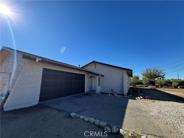 Detail Gallery Image 2 of 13 For 18393 Catalpa St, Hesperia,  CA 92345 - 2 Beds | 1 Baths