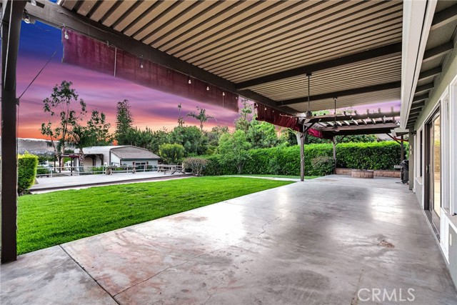 2886 Mcallister Street, Riverside CA: https://media.crmls.org/medias/f6aeaf88-7974-4c7a-a0b3-7f3ccb5d2472.jpg