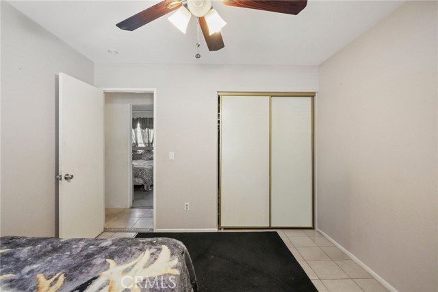 17208 Rawhide Avenue, Lake Los Angeles CA: https://media.crmls.org/medias/f6af1828-e830-4898-9153-08120df93fd5.jpg