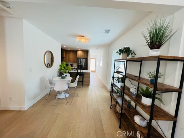 2672 Newell Street, Los Angeles CA: https://media.crmls.org/medias/f6af36d9-a9a4-4226-b9cd-502ef198c3aa.jpg