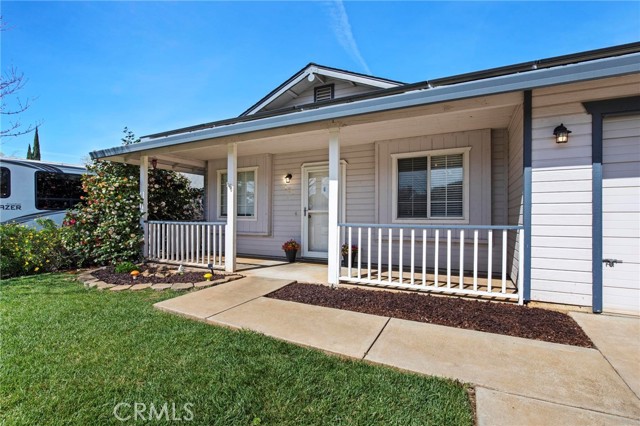 Detail Gallery Image 3 of 44 For 170 Artesia, Chico,  CA 95973 - 3 Beds | 2 Baths