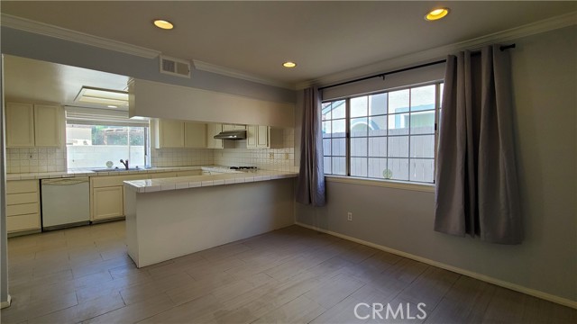 Detail Gallery Image 27 of 29 For 9921 Lower Azusa Rd, Temple City,  CA 91780 - 4 Beds | 2/1 Baths