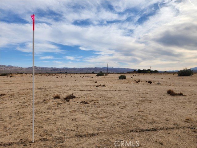 Detail Gallery Image 4 of 16 For 2 Ac E Broadway St, Joshua Tree,  CA 92252 - – Beds | – Baths