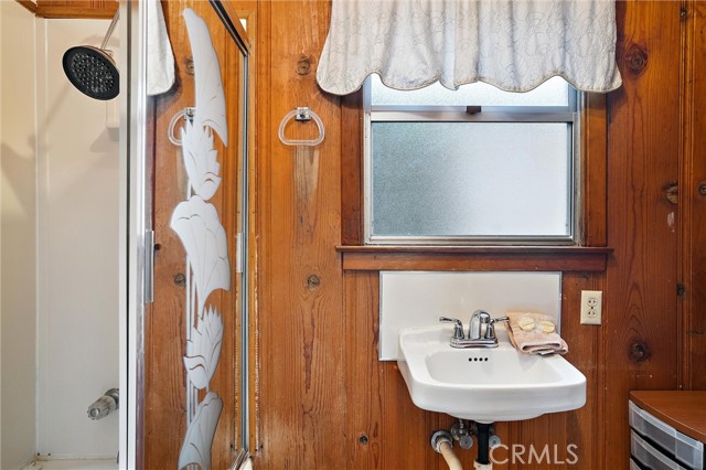 2670 Studio Drive, Cayucos CA: https://media.crmls.org/medias/f6b036e2-81da-4a00-926f-e2752a20eab2.jpg