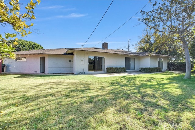 Detail Gallery Image 14 of 15 For 13981 Brenan Way, Santa Ana,  CA 92705 - 3 Beds | 2 Baths