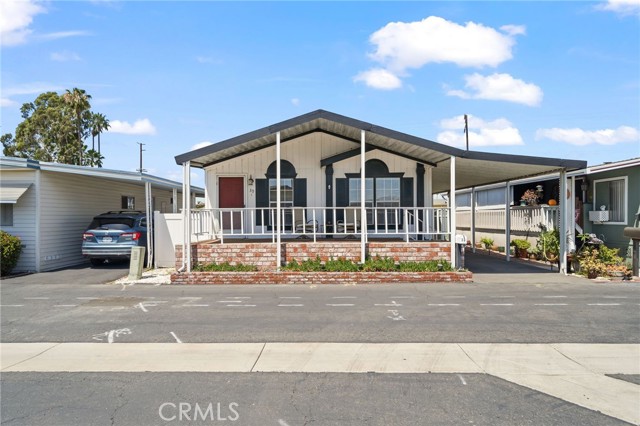 Front Image Thumbnail for CRPW26087622