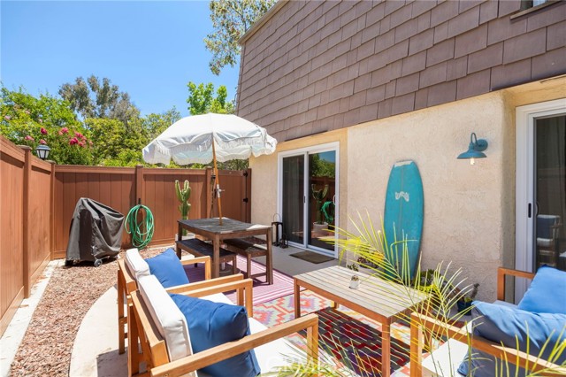 Detail Gallery Image 18 of 20 For 27462 Country Glen Road, Agoura Hills,  CA 91301 - 2 Beds | 1/1 Baths