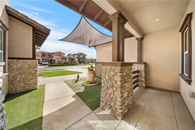 Detail Gallery Image 2 of 53 For 12210 Alamo, Rancho Cucamonga,  CA 91739 - 5 Beds | 4/1 Baths