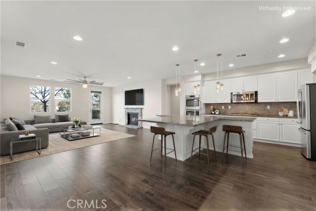 Detail Gallery Image 8 of 60 For 31784 Desert Holly, Murrieta,  CA 92563 - 5 Beds | 3 Baths