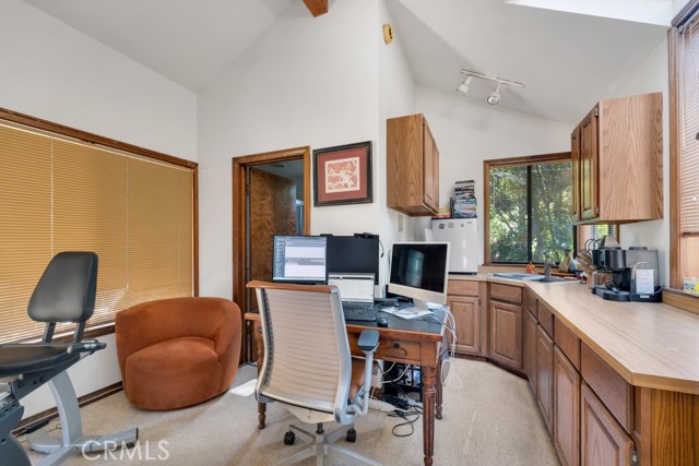 Detail Gallery Image 37 of 40 For 4315 Morro Dr, Woodland Hills,  CA 91364 - 3 Beds | 3/1 Baths