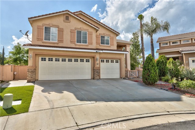 Detail Gallery Image 1 of 61 For 29 Villa Roma, Lake Elsinore,  CA 92532 - 4 Beds | 2/1 Baths