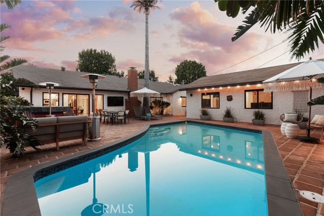 Detail Gallery Image 2 of 51 For 7454 Sausalito Ave, West Hills,  CA 91307 - 5 Beds | 4 Baths