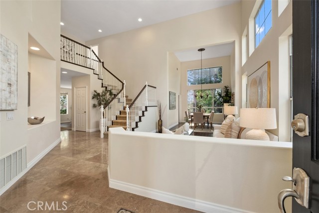 26112 Calle Cresta, Mission Viejo CA: https://media.crmls.org/medias/f6b7b24f-fcd8-40f6-9275-a558bd1b62dd.jpg