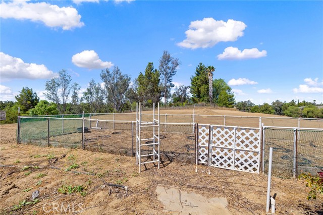 Image 42 of 58 For 41050 Mesa Robles Circle
