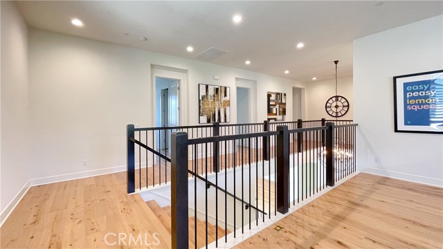 94 Interstellar, Irvine CA: https://media.crmls.org/medias/f6b81464-da86-47fd-bcf6-5e665432b9d7.jpg
