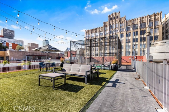 Detail Gallery Image 37 of 43 For 315 E 8th, Los Angeles,  CA 90014 - 2 Beds | 2 Baths