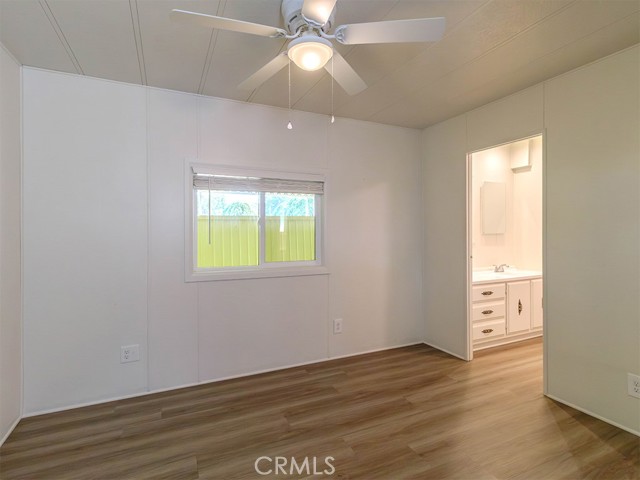 Detail Gallery Image 12 of 25 For 1439 Ridgemont, Corona,  CA 92882 - 2 Beds | 2 Baths