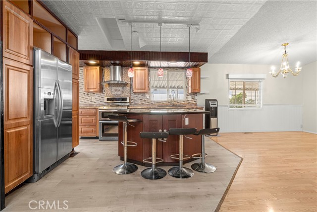 Detail Gallery Image 11 of 42 For 3050 W W Ball #11,  Anaheim,  CA 92804 - 3 Beds | 2 Baths