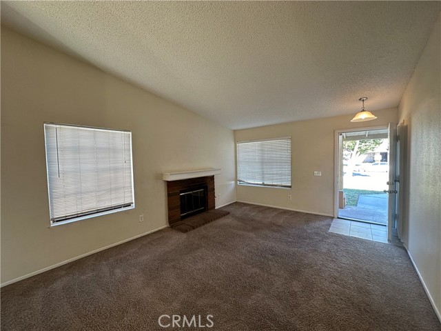 Detail Gallery Image 8 of 58 For 1249 W Vodden St, Bloomington,  CA 92316 - 4 Beds | 2 Baths