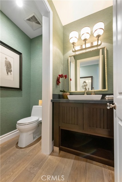 2905 Broad St, Newport Beach CA: https://media.crmls.org/medias/f6ba38ae-331b-453b-978a-a9b01e05fe7a.jpg