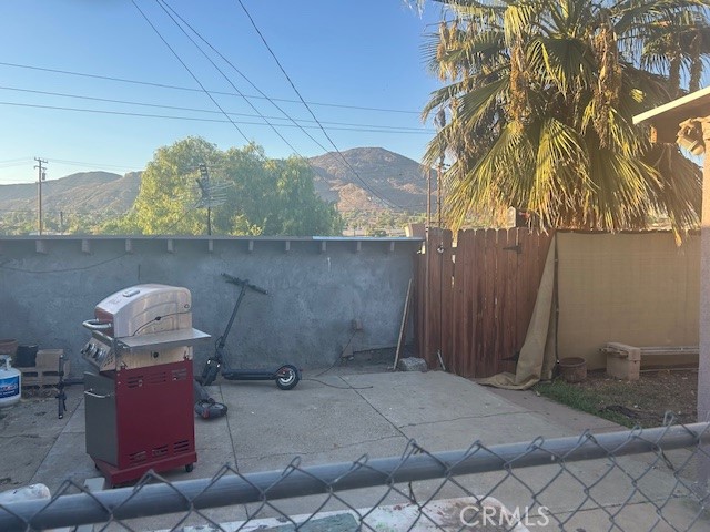 Detail Gallery Image 5 of 6 For 3483 Skylane Dr, Riverside,  CA 92509 - 2 Beds | 1 Baths