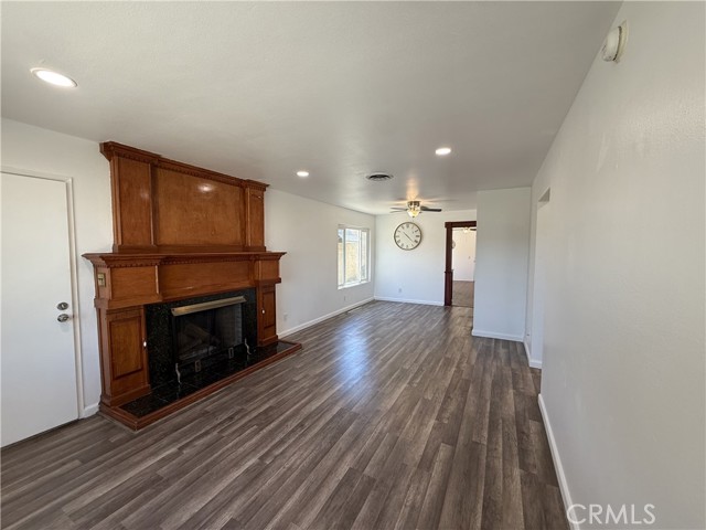 Image 2 of 20 For 335 Stetson Avenue