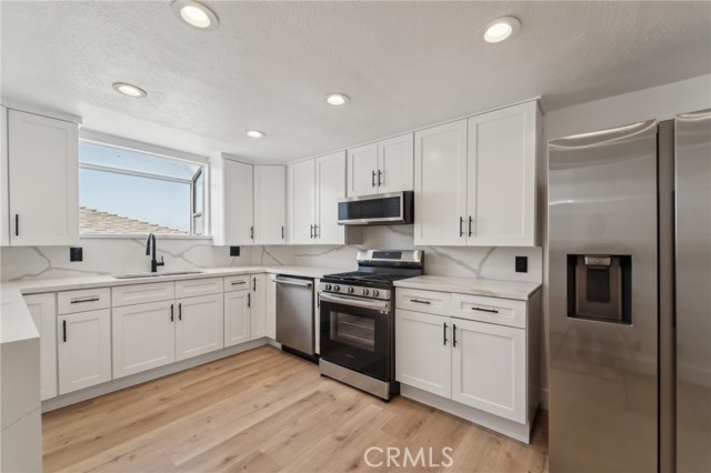 1536 Wollacott Street, Redondo Beach CA: https://media.crmls.org/medias/f6bc31f1-4b9e-40db-8beb-01cab0c29a4b.jpg