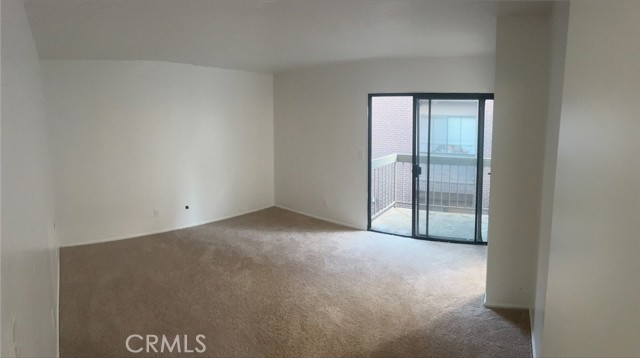 Detail Gallery Image 17 of 19 For 327 Chester St #F,  Glendale,  CA 91203 - 2 Beds | 2 Baths