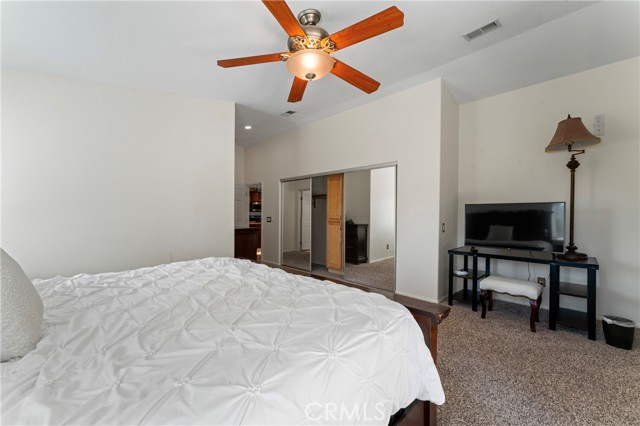 Detail Gallery Image 31 of 44 For 27932 Calypso Ln, Canyon Country,  CA 91351 - 4 Beds | 2 Baths