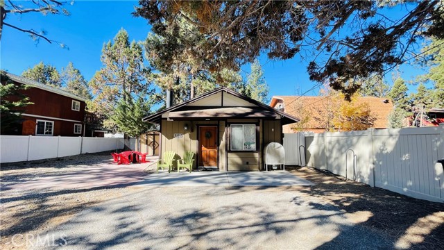 Detail Gallery Image 1 of 33 For 921 Wendy Ave, Big Bear City,  CA 92314 - 2 Beds | 2 Baths