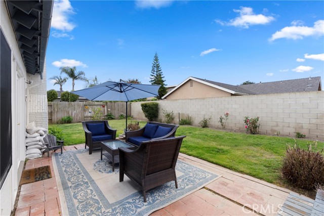 Detail Gallery Image 23 of 24 For 21041 Strathmoor Ln, Huntington Beach,  CA 92646 - 3 Beds | 2 Baths