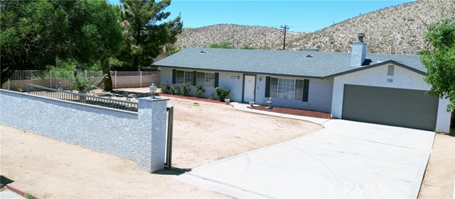 Image 2 for 57806 Desert Gold Dr, Yucca Valley, CA 92284
