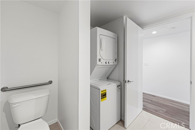 7064 Greeley St, Tujunga CA: https://media.crmls.org/medias/f6c030cb-8155-4b9d-866c-fb81bce9d7ae.jpg