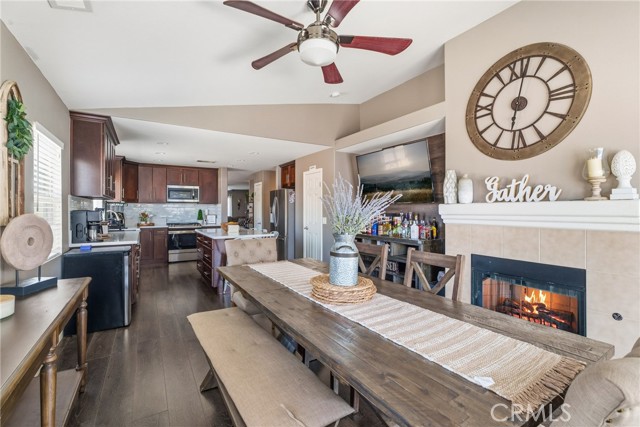 Detail Gallery Image 15 of 39 For 10943 Hillsborough, Adelanto,  CA 92301 - 4 Beds | 2 Baths