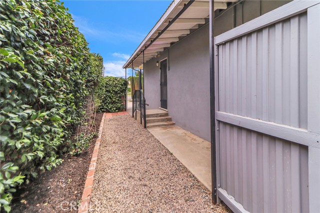 Detail Gallery Image 32 of 43 For 622 Esther Way, Redlands,  CA 92373 - 4 Beds | 2/1 Baths