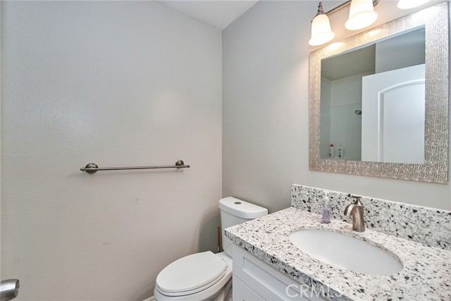 Detail Gallery Image 11 of 20 For 6204 Hartford Rd #203,  Yorba Linda,  CA 92887 - 2 Beds | 2 Baths