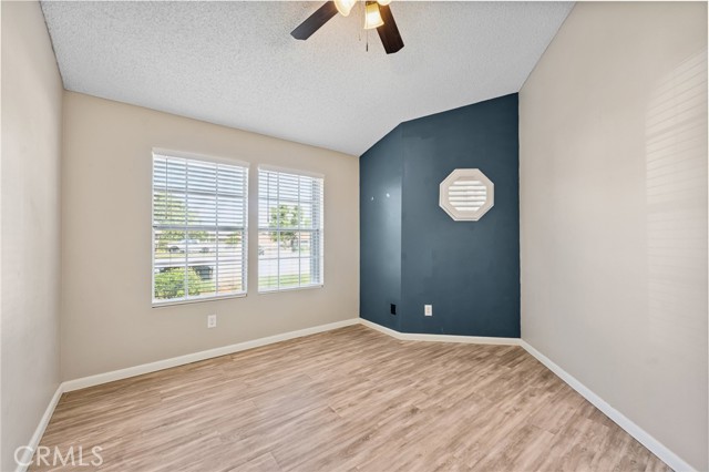 1422 Deborah Place, Beaumont CA: https://media.crmls.org/medias/f6c259f7-79f9-4b44-8ede-9ca4518f3257.jpg