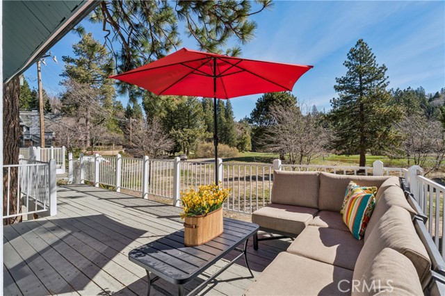 Detail Gallery Image 40 of 57 For 113 Brentwood, Lake Arrowhead,  CA 92352 - 6 Beds | 5/1 Baths
