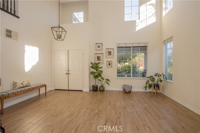 Detail Gallery Image 8 of 28 For 3682 Grovedale St, Corona,  CA 92881 - 5 Beds | 3 Baths