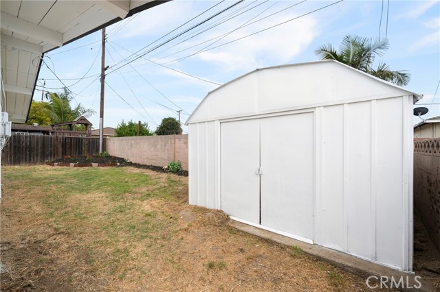 12340 Dune Street, Norwalk CA: https://media.crmls.org/medias/f6c2f8c3-3d99-4a65-986a-a5f7c4216f83.jpg