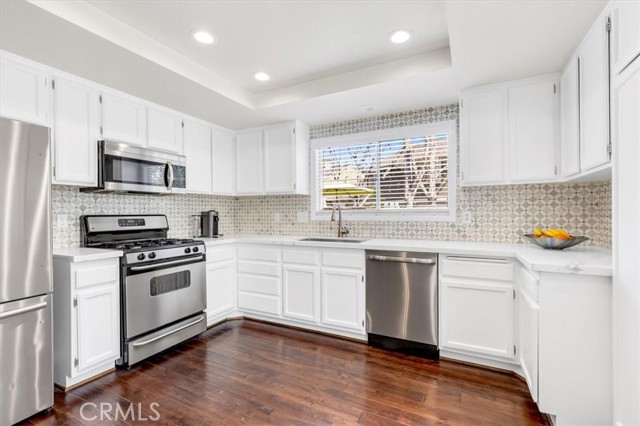 Detail Gallery Image 5 of 53 For 32 Silveroak, Aliso Viejo,  CA 92656 - 3 Beds | 2/1 Baths