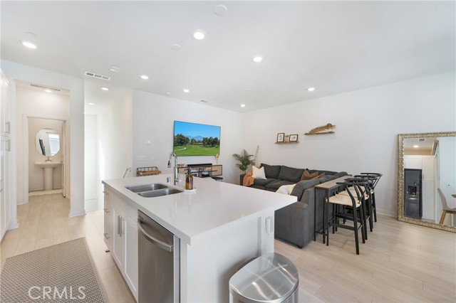 Detail Gallery Image 9 of 38 For 3640 S Allston Paseo #3,  Ontario,  CA 91761 - 1 Beds | 1/1 Baths