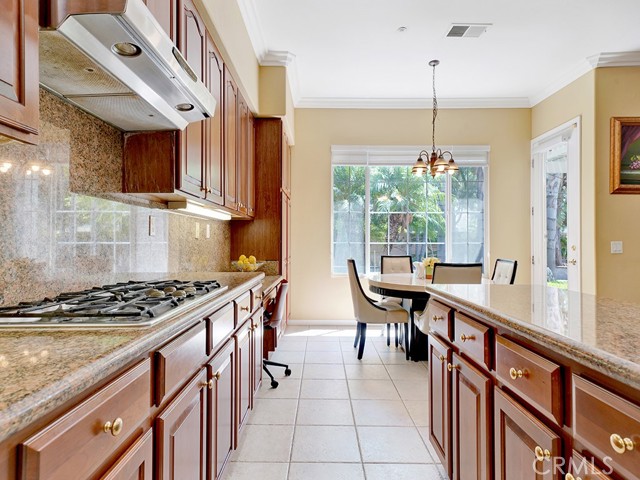 8 Bluesail Cove, Buena Park, CA, 90621 8 Bluesail Cove, Buena Park, CA, 90621
