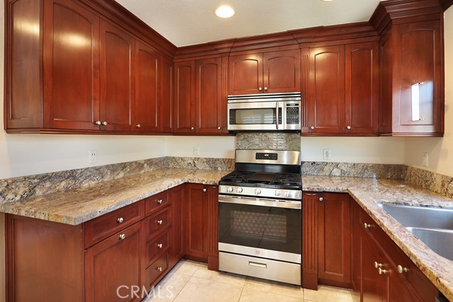 Detail Gallery Image 8 of 21 For 19801 Meadow Ridge #38,  Trabuco Canyon,  CA 92679 - 2 Beds | 2 Baths