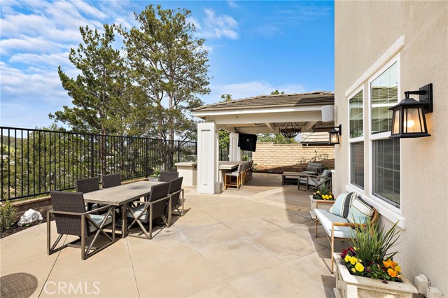 Detail Gallery Image 39 of 58 For 33 Christopher St, Ladera Ranch,  CA 92694 - 5 Beds | 5/1 Baths