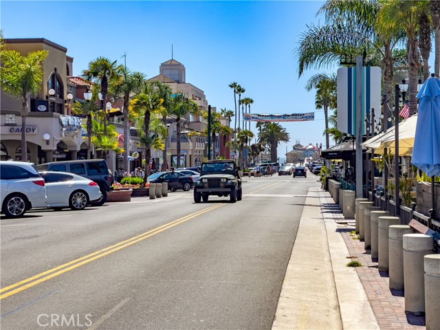 Detail Gallery Image 35 of 39 For 19715 Seacliff Ln, Huntington Beach,  CA 92648 - 2 Beds | 2 Baths